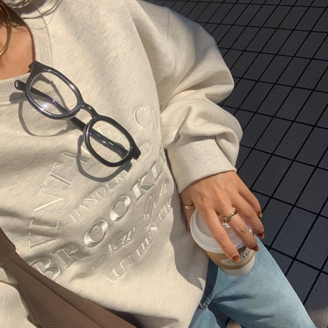 刺繍ロゴシンプルスウェット