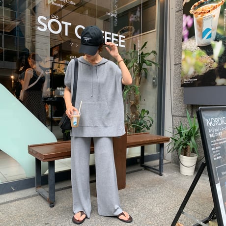 フード付きサマーニットセットアップ