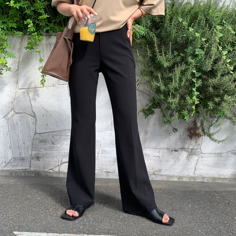 細見え美ラインストレッチフレアパンツ