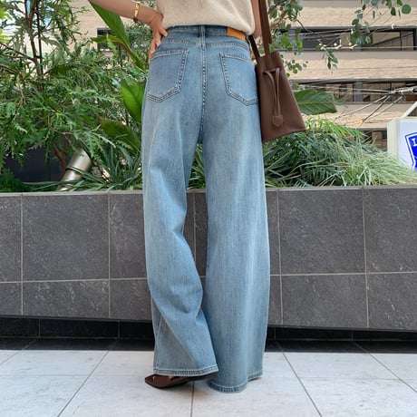 美脚ストレートワイドデニム