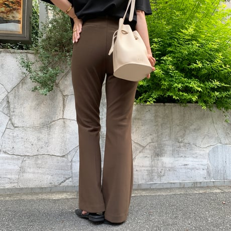 細見え美ラインストレッチフレアパンツ