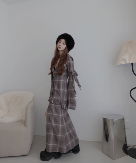 ［Gray］ランダムフリルフードシャツドレス / Random Frill Hooded Shirt Dress