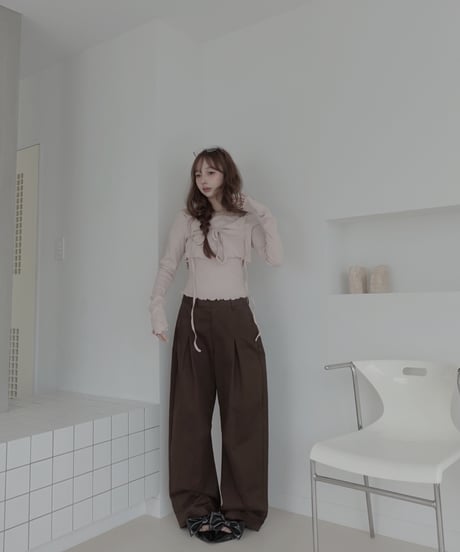 ボリュームタックバレルパンツ / Volume Tuck Barrel Pants
