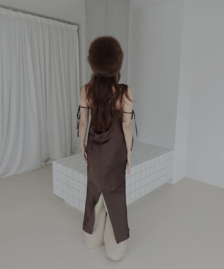 ボリュームタックバレルパンツ / Volume Tuck Barrel Pants