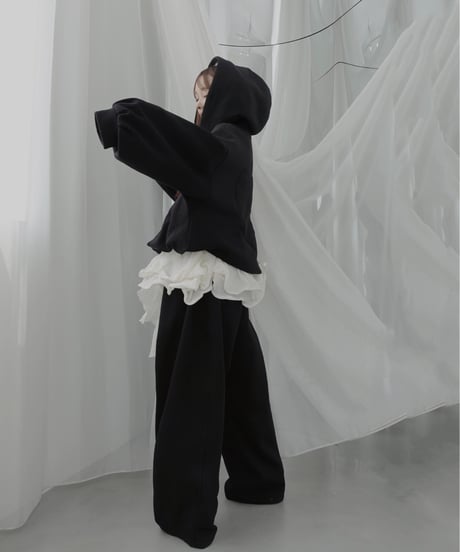 フリーレングスハートフーディ /Free-Length Heart Hoodie