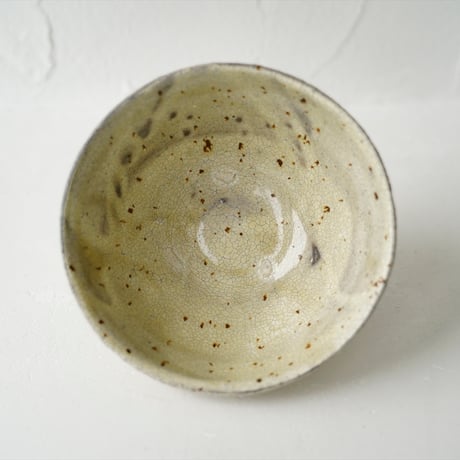 梅本尋司　U52-2　粉青鉄絵草花文茶碗　大