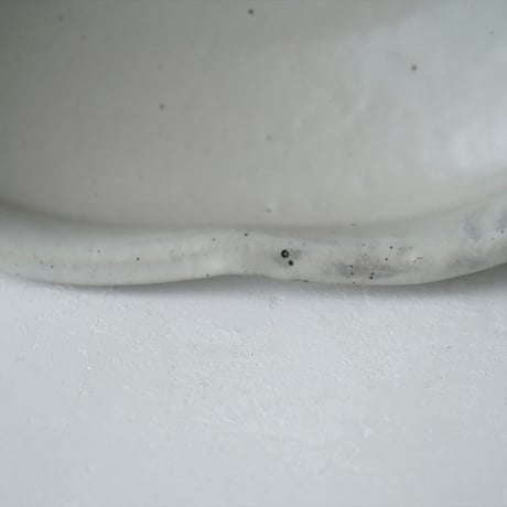 馬場勝文　25-B　荒土（粉引）輪花大鉢　Φ28.7㎝