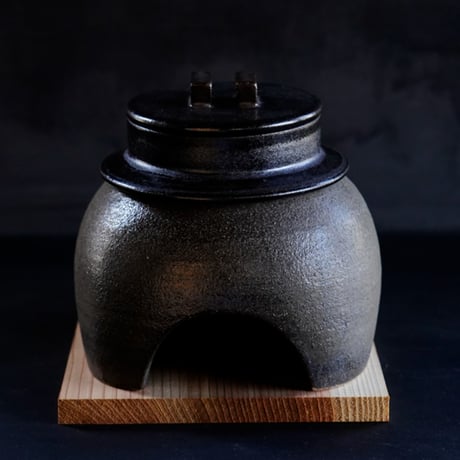 NO.17　大杉康伸　かまどはん（1合炊き）　黒マット・黒