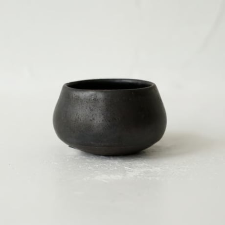 馬場勝文　44　黒釉 　茶杯・ぐい吞 　※個体差あり