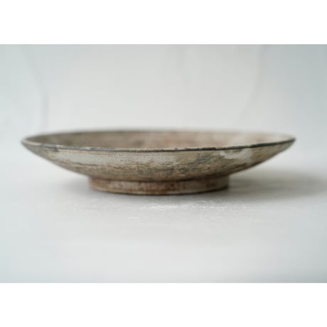 NO.57-C  　   芳賀稔　剝白6寸浅鉢