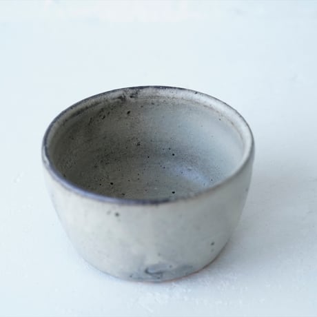 馬場勝文　11-B　荒土（粉引）　小鉢