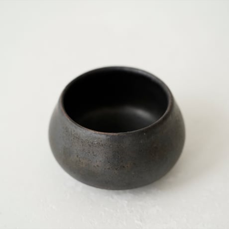 馬場勝文　44　黒釉 　茶杯・ぐい吞 　※個体差あり