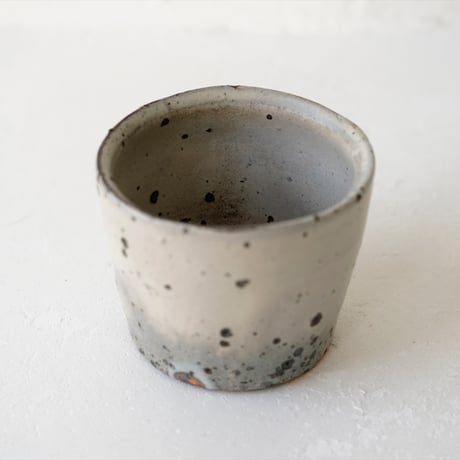 馬場勝文　9-A　荒土（粉引）　切立カップ