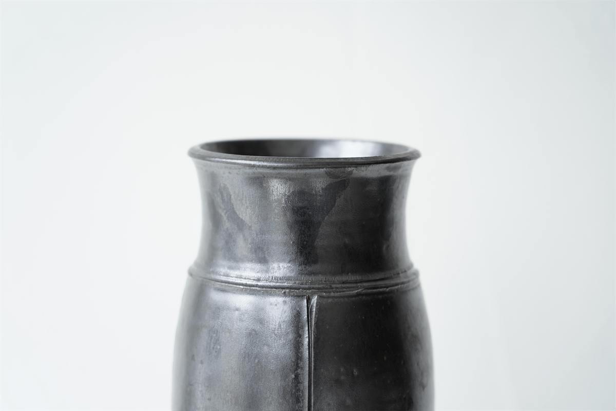 濱中史朗 49 花器 オイルレザー | JIBITA