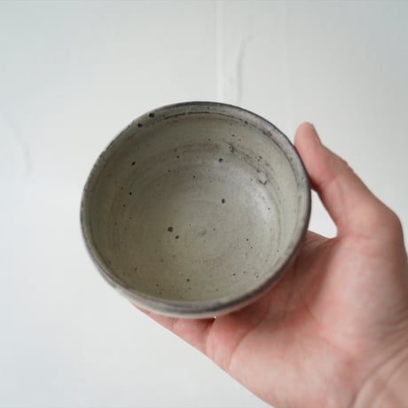 馬場勝文　11-C　荒土（粉引）　小鉢