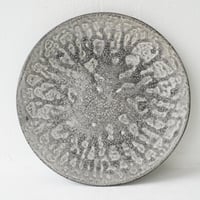 NO.70-A　芳賀稔　黒銀8寸皿