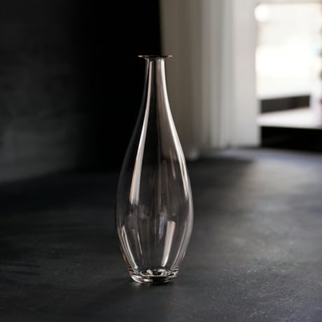 菊地大護　34-4. 一輪挿し　Drop vase