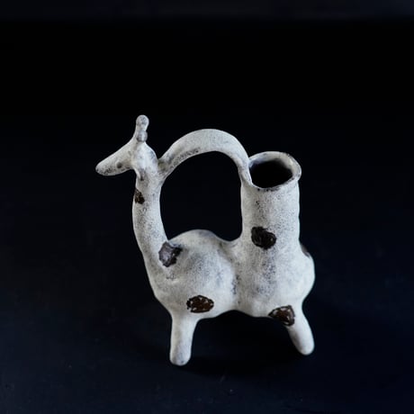 梅本尋司　U73　麒麟形一輪挿し　白