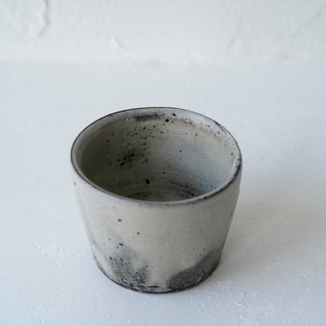 馬場勝文　9-C　荒土（粉引）　切立カップ