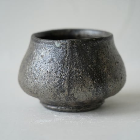 馬場勝文　4-A　荒土　しおげ茶碗  　大