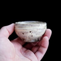 梅本尋司　U40-1　粉青粉引ぐい吞み