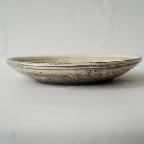 梅本尋司　U60-4　粉青掻落虎文6寸皿
