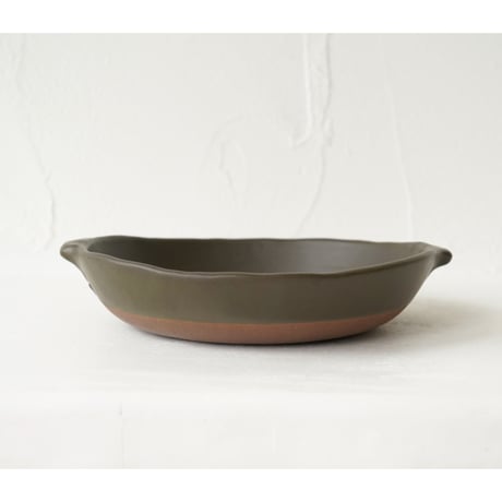 馬場勝文　77　耐熱グラタン皿　中　黒　※直火OK　※個体差あり