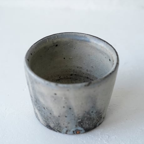 馬場勝文　9-D　荒土（粉引）　切立カップ