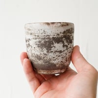 NO.67-C　   芳賀稔　剝白カップ