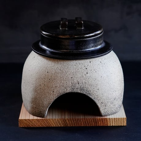 NO.14　大杉康伸　かまどはん（1合炊き）　黒マット・白