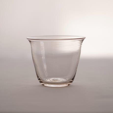 菊地大護　28. 茶杯　Tea cup　個体差あり