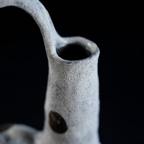 梅本尋司　U4　麒麟形一輪挿し　白