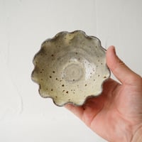 梅本尋司　U71-5　粉青フリル４寸鉢