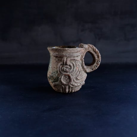 梅本尋司　U33-1　出土釉ブリコラージュマグカップ　縄文‐弥生
