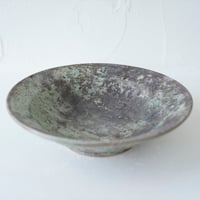 NO.5-A　芳賀稔　埋め焼き緑7寸リム鉢