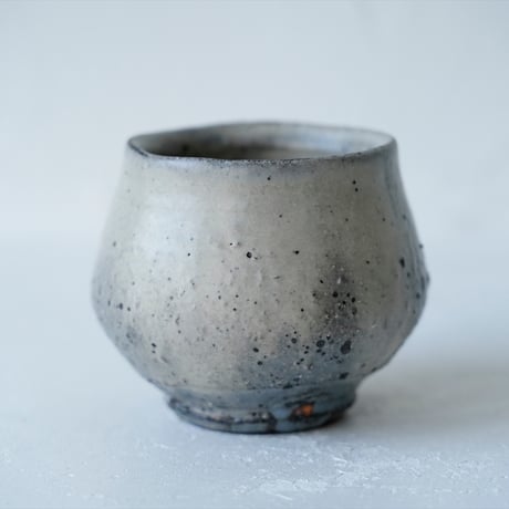 馬場勝文　2-C　荒土（粉引）　しおげ小湯呑
