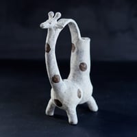 梅本尋司　U4　麒麟形一輪挿し　白