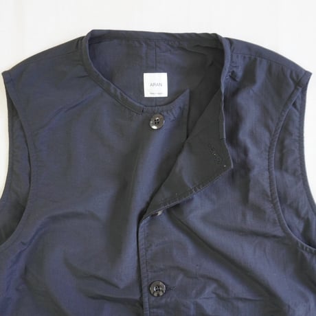 ２色＊ユニセックス＊ARAN-アラン-ナイロンタッサーVEST