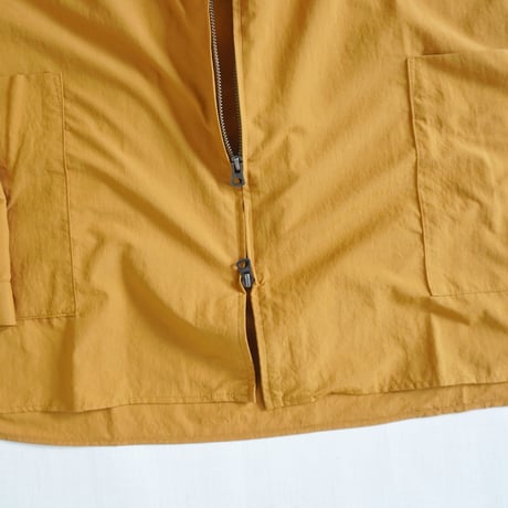 ＊ユニセックス＊amne-アンヌ-NYLON zip park shirts / amn-SH-058 / Gold