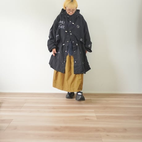 ＊ユニセックス＊[THRIFTY LOOK] DOODLE SNOW PARKA / BLACK