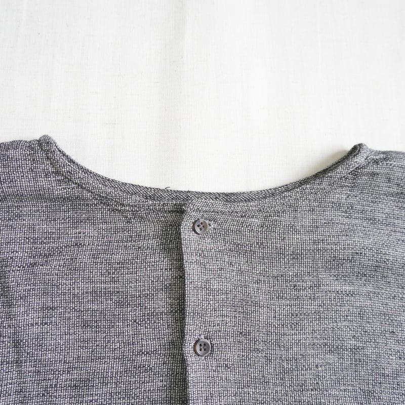 ユニセックス＊GARDENS×NSS-前後ろ ジバンシャツ | 城下町の洋服屋