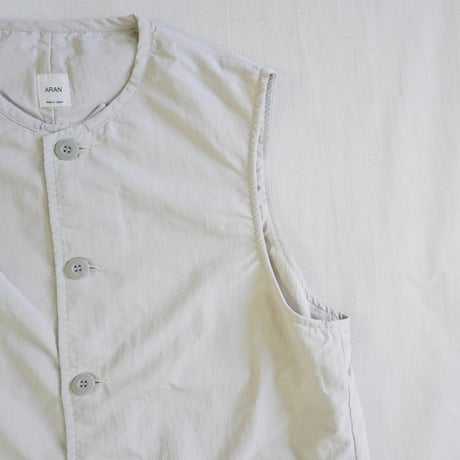 ２色＊ユニセックス＊ARAN-アラン-ナイロンタッサーVEST