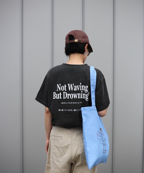 再再入荷‼︎【REALTEMPO ORIGINAL】 ガーメントダイ S/S Tシャツ "Not Waving But Drowning?" (ユニセックス)