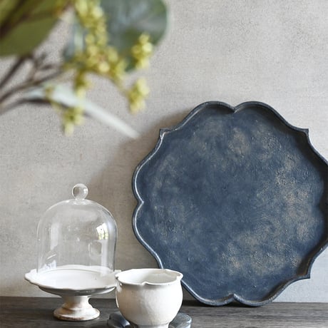 svale furniture/三木達也   稜花皿Φ280　〇蒔地白漆　  svf‐67