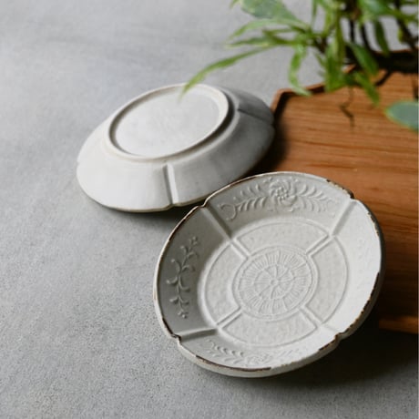山崎瞳　四方割花弁紋小皿/Φ110　 YA-09
