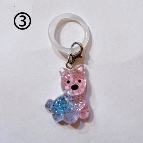 グラデーション犬チャーム　GRADATION DOG CHARM