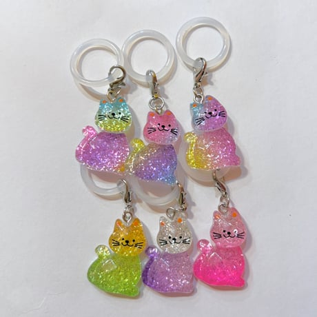 グラデーション猫チャーム　GRADATION CAT CHARM