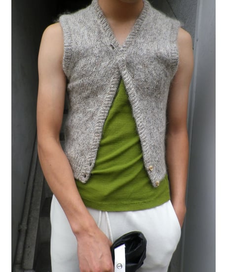 EU DEEP V NECK VEST