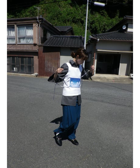 LOOK 01＿KAIRI ＿ / SHIRT / VEST / MB IDOUSHIKI PRINT