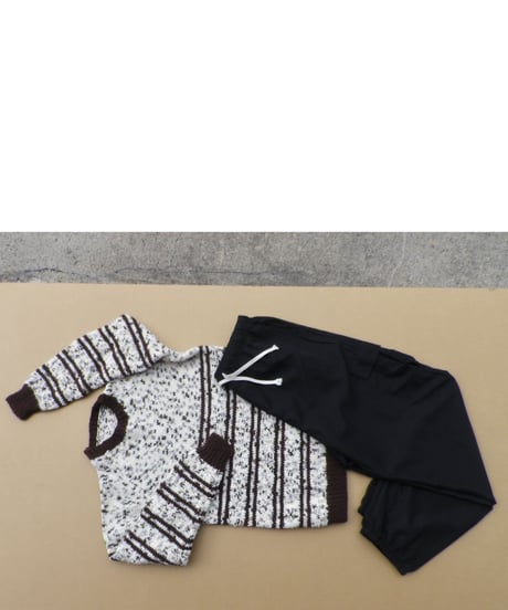 HAND KNITTED PULLOVER